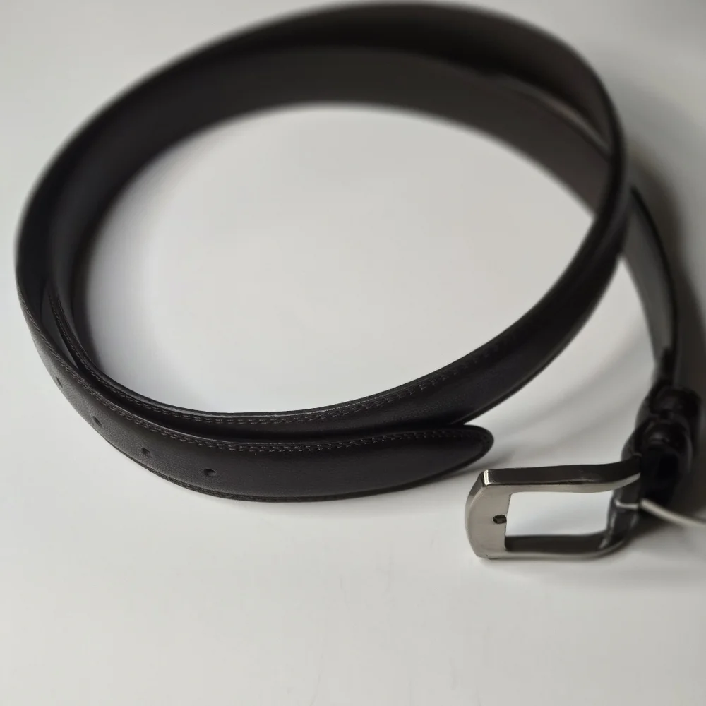 FLORSHEIM Men's Size 52 dark Reddish Brown like new condition Leather Belt